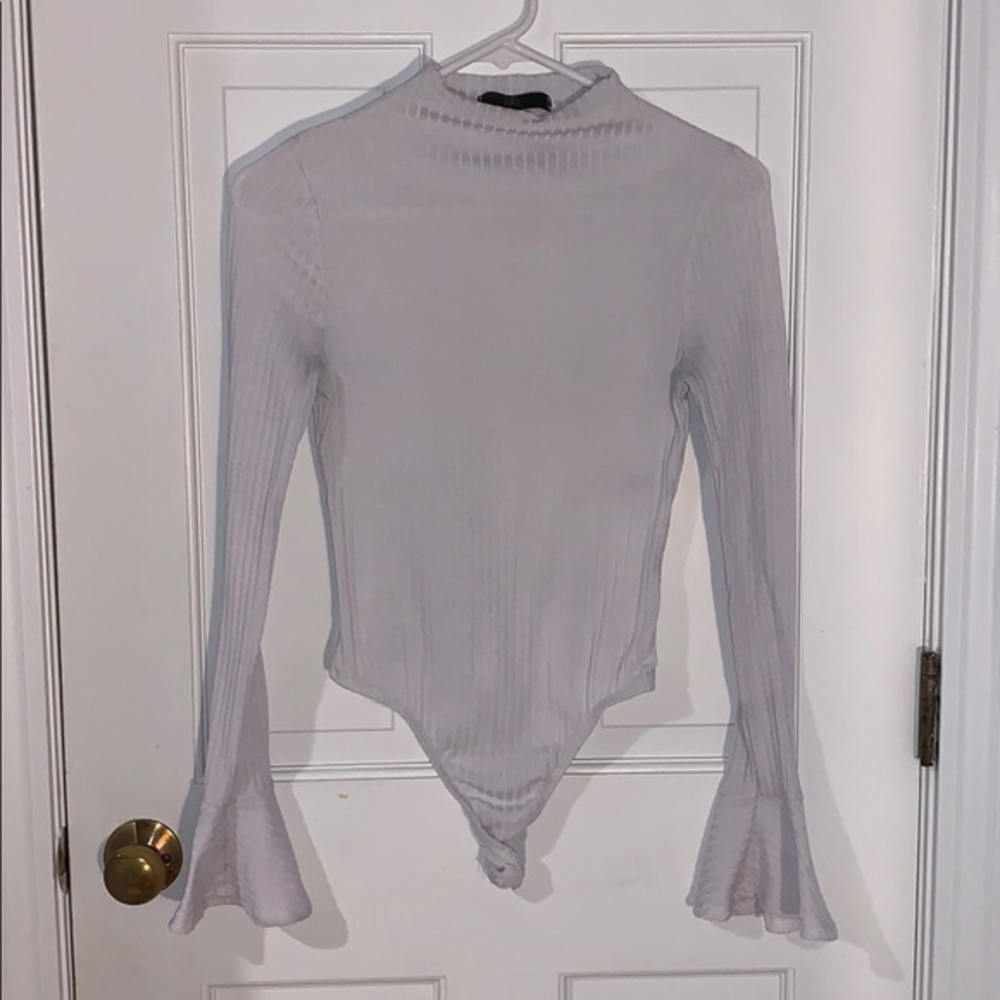 White sweater turtle neck bodysuit bell sleeve‎